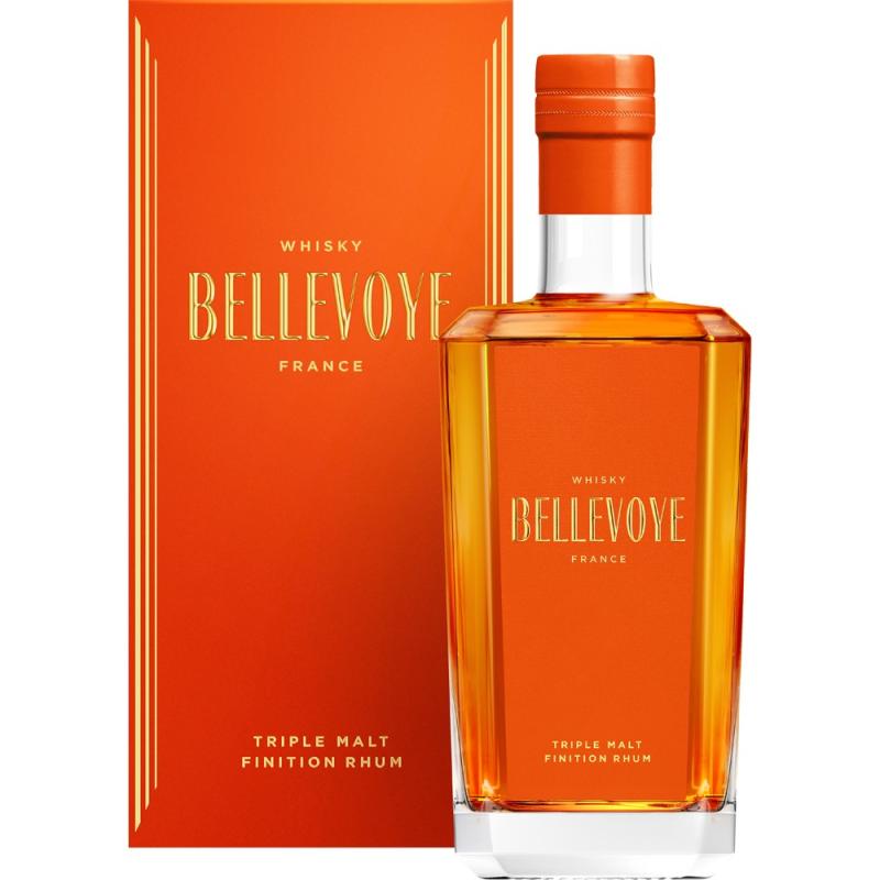 Francuska Whisky Bellevoye Orange Rhum Finish, w pomarańczowej butelce i z eleganckim kartonikiem w tym samym kolorze. 