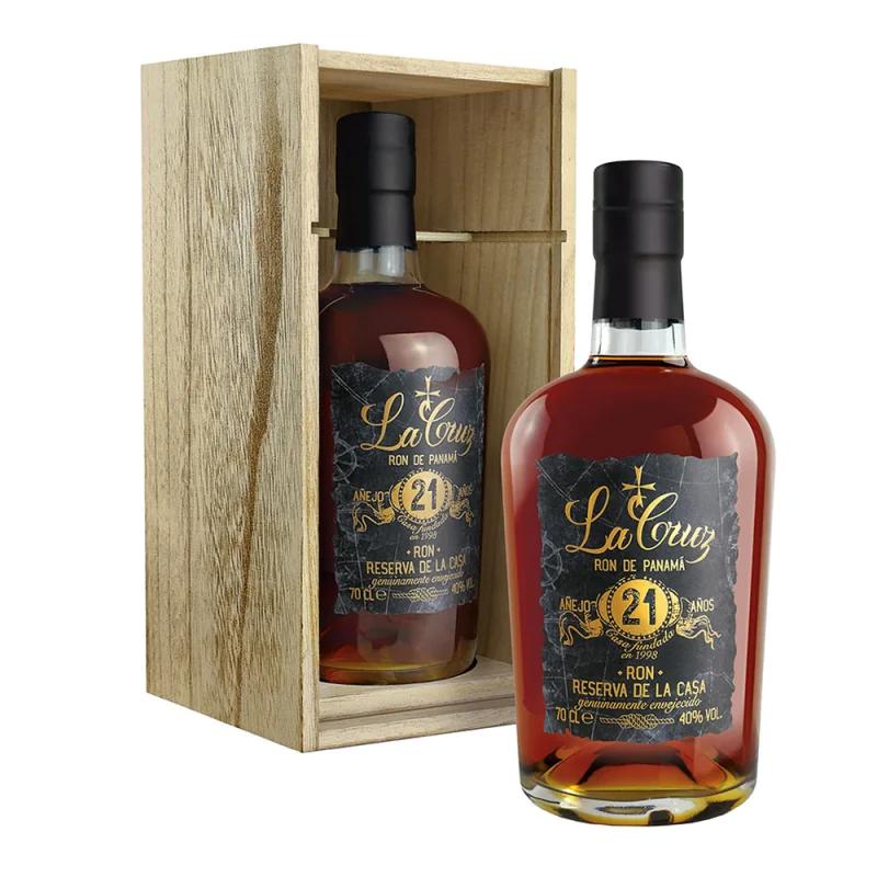 Rum La Cruz 21 YO 0,7l 40% drewniana skrzynka