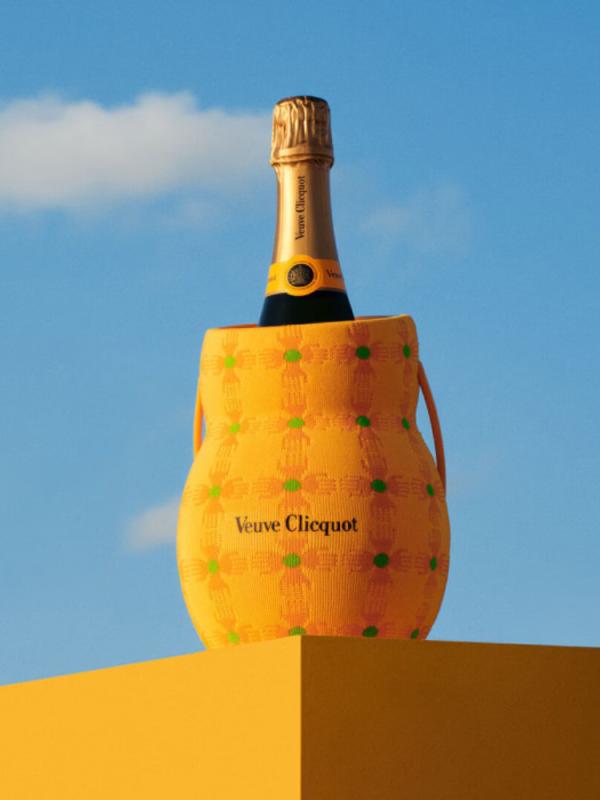 Szampan Veuve Clicquot Brut Holder Yinka Ilori 0,75l 12,5% (2)