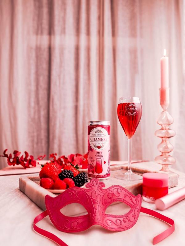 Drink Chamere z Emily in Paris dostępny tylko u nas! (3)