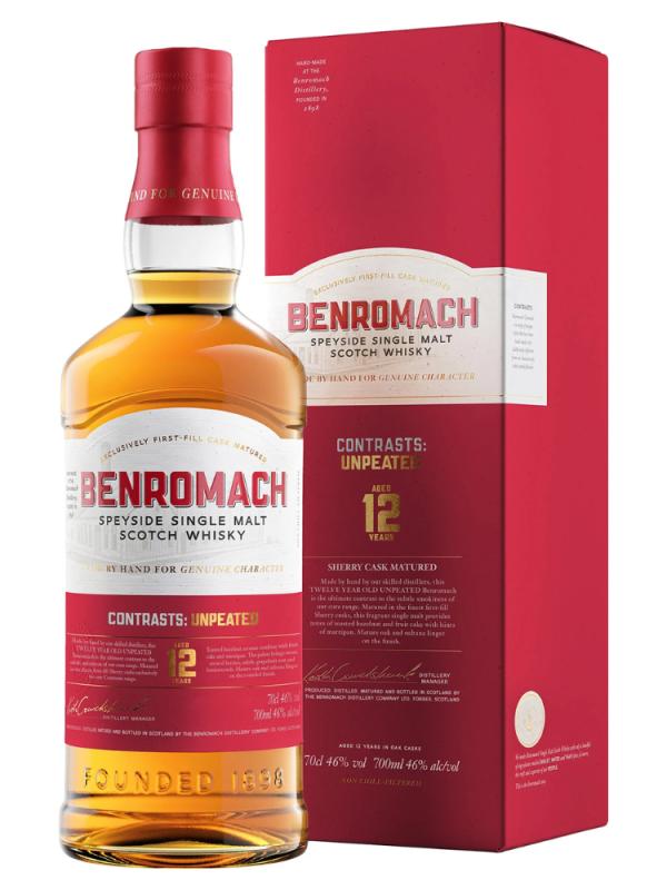 12-letnia whisky Single Malt powstała w całości z nietorfowanego słodu jęczmiennego i dojrzewała wyłącznie w wyselekcjonowanych beczkach pierwszego napełnienia po Sherry. Rezultatem jest wyjątkowo owocowa, bogata i elegancka whisky, pozbawiona nut dymnych (1)