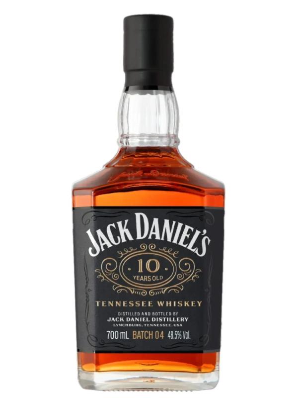 Jubileuszowa, dekadowa odsłona kultowej Tennessee Whiskey  to piąta, wyczekiwana przez koneserów z całego świata odsłona prestiżowej serii Age Statement. (1)