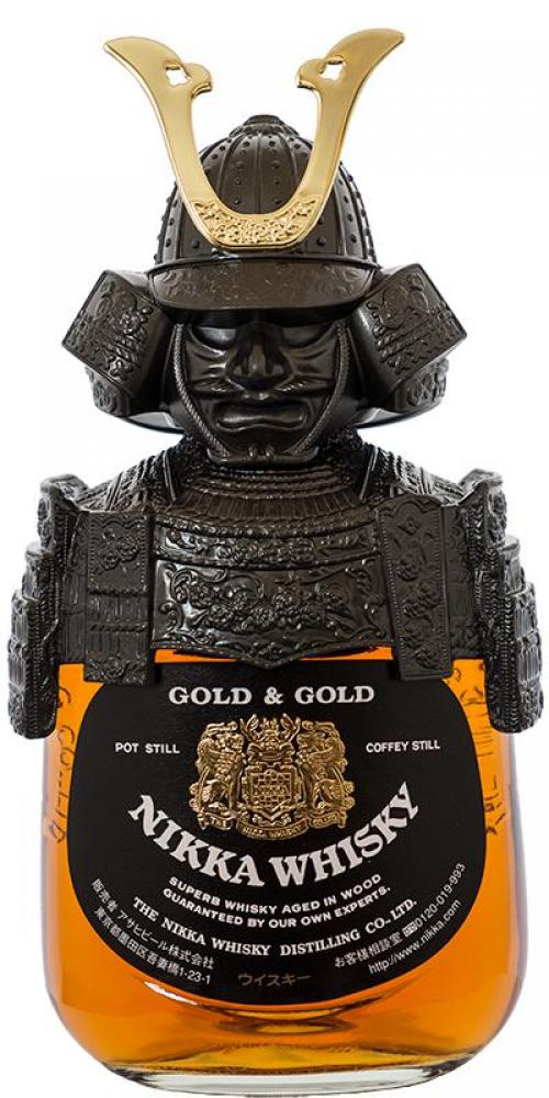 WHISKY NIKKA GOLD&GOLD KABUTO SAMURAI BOTTLE 0,75L 43 JAPONIA