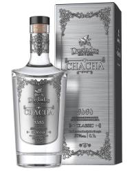 Gruziński alkohol Chacha Dugladze Classic 0,7l 50% z eleganckim srebrnym opakowaniem