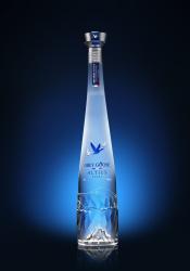 Podświetlana Wódka Grey Goose Altius idealna na prezent, dostępna online