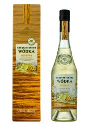 Obrazek dla: Wódka Manufakturowa Miodowa 0,5L 38%