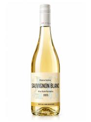 Obrazek dla: Wino regionalne z okolic Zielonej Góry. Wino białe półsłodkie, Sauvignon Blanc winnica Cantina.