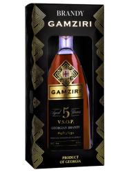 Obrazek dla:  Tradycyjna gruzińska brandy leżakowana w dębie prze 5 lat, wersja w prezentowym kartoniku.