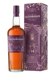 Obrazek dla: Jubileuszowy single malt ze Highland z potrójnej maturacji z beczkami po winiarskim Clarecie,  unikalna, limitowana edycja wydana z okazji prestiżowego jubileuszu 200lecia istnienia destylarni The GlenDronach.